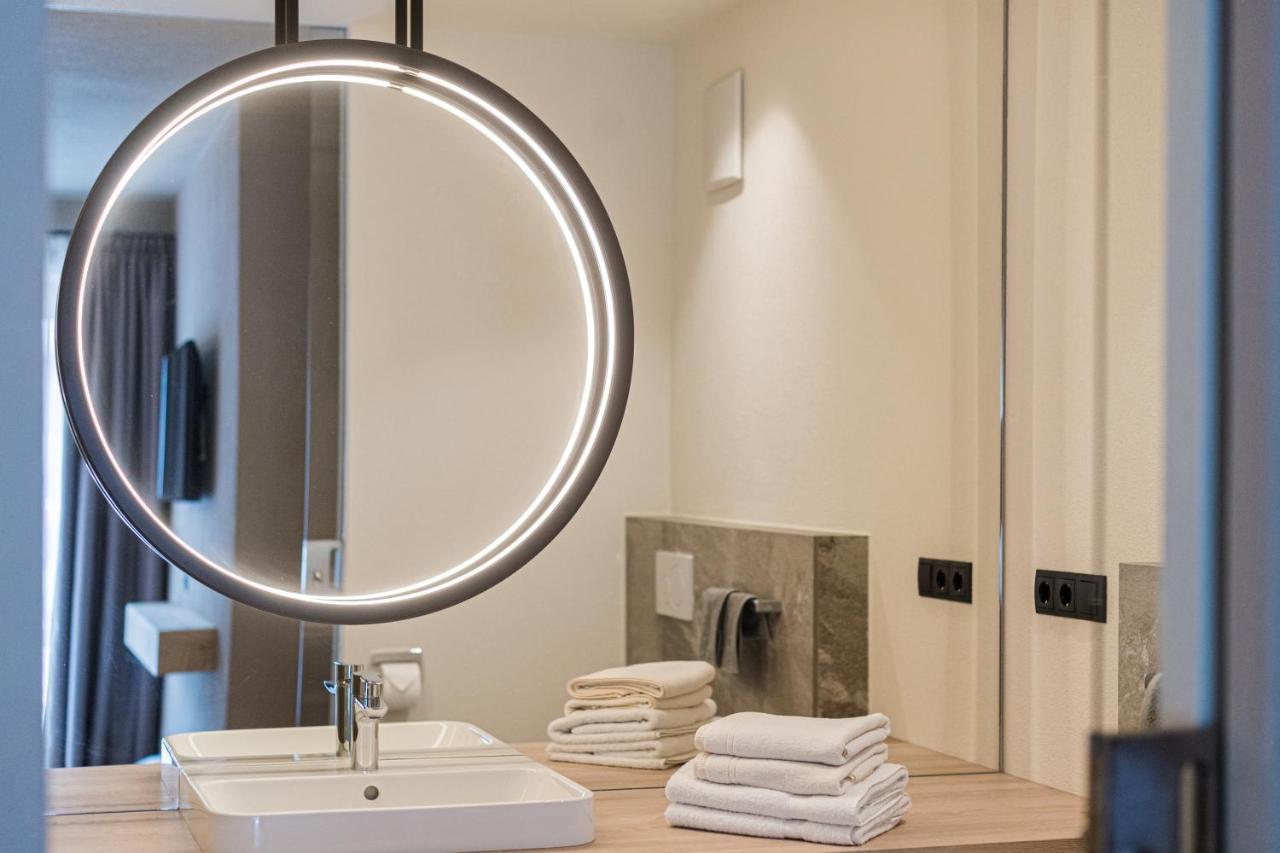 Myloisl Apartments Лутаґо Екстер'єр фото
